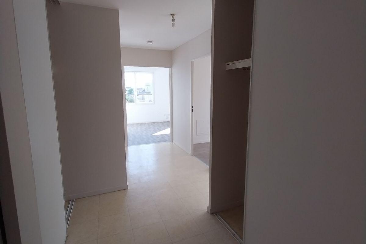 APPARTEMENT à Orleans Sud 3