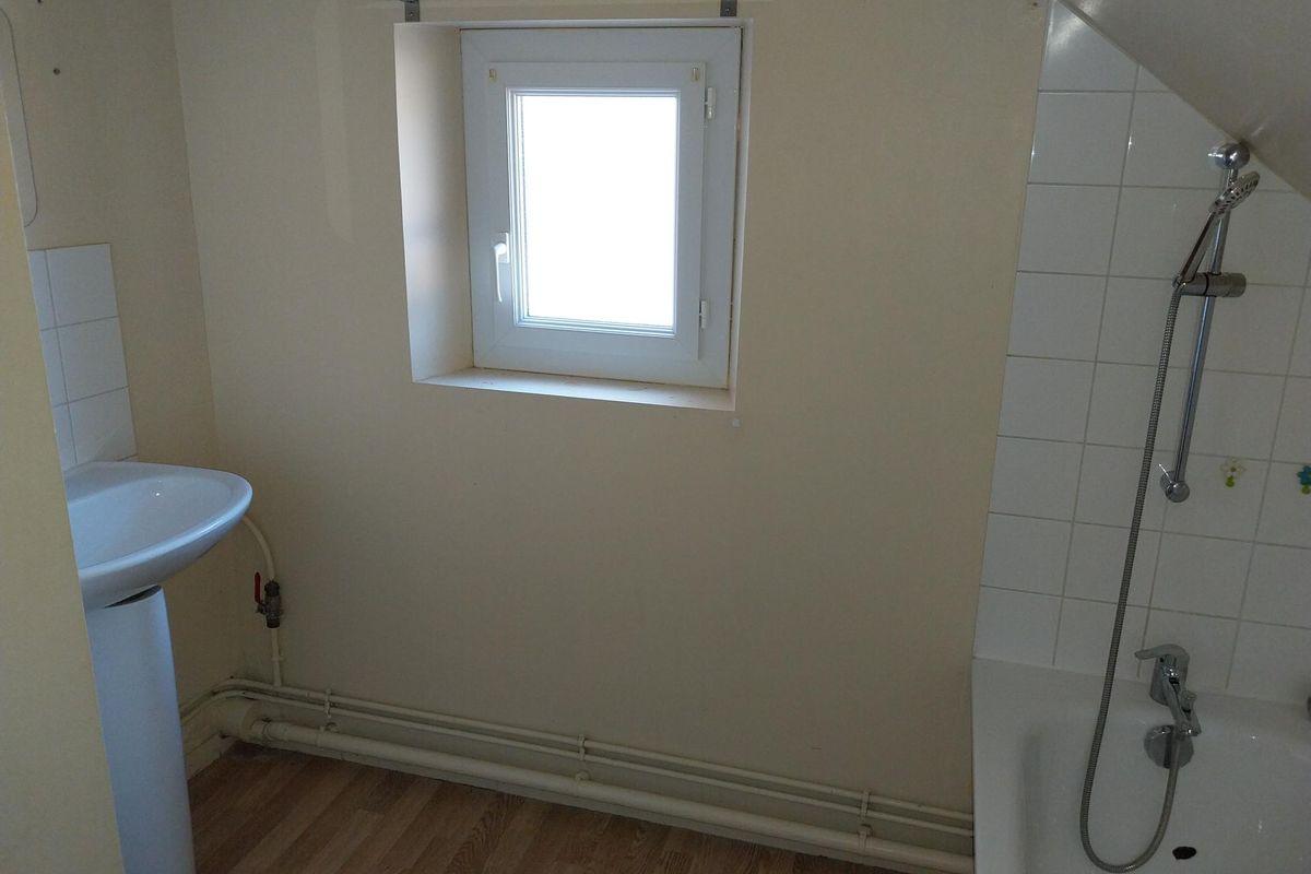 APPARTEMENT à Chevilloin Sur Huillard 10
