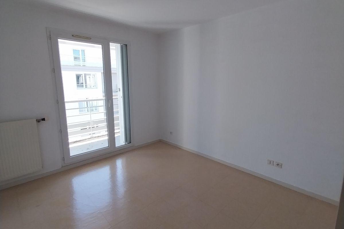 APPARTEMENT à Orleans 6