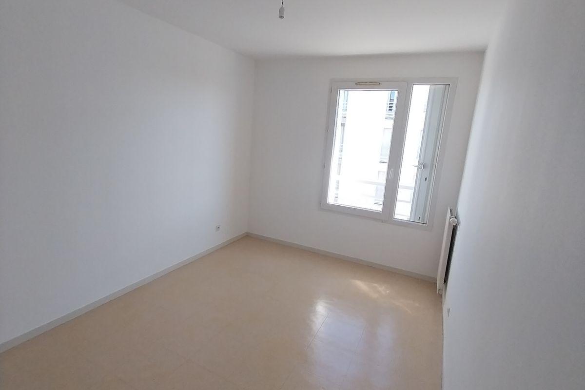 APPARTEMENT à Orleans 7