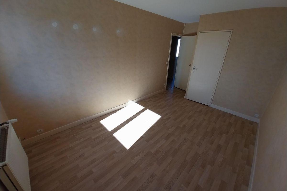 Maison à Amilly 8