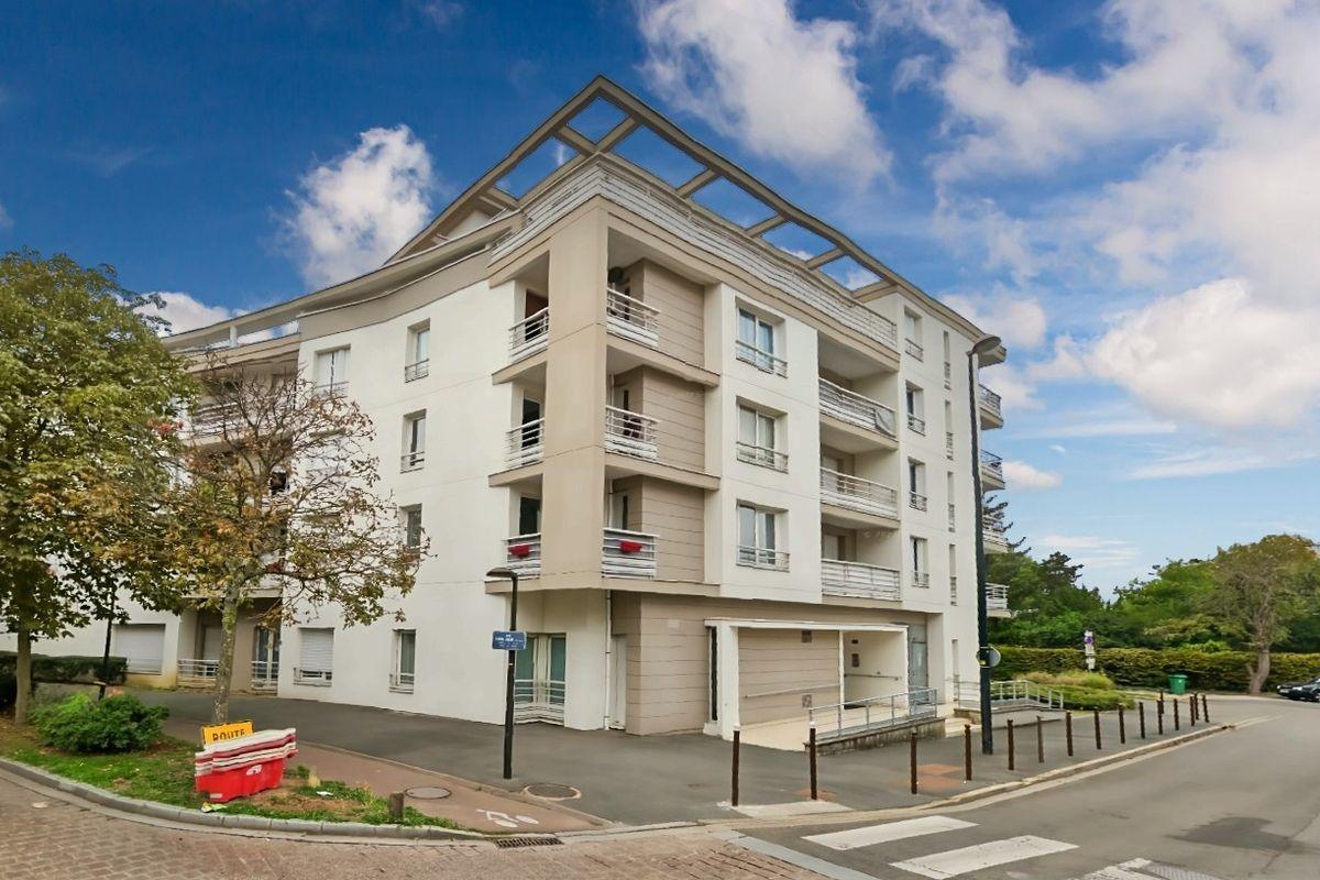 APPARTEMENT à Orleans 15