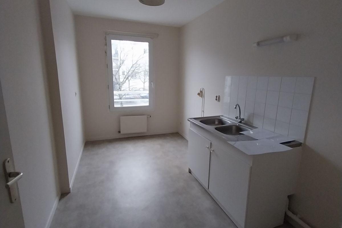 APPARTEMENT à Orleans 3
