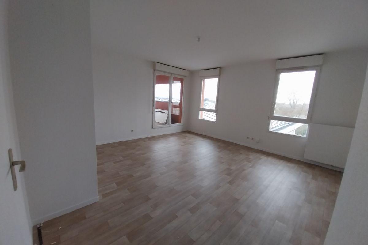 APPARTEMENT à Saint Jean De Braye 11