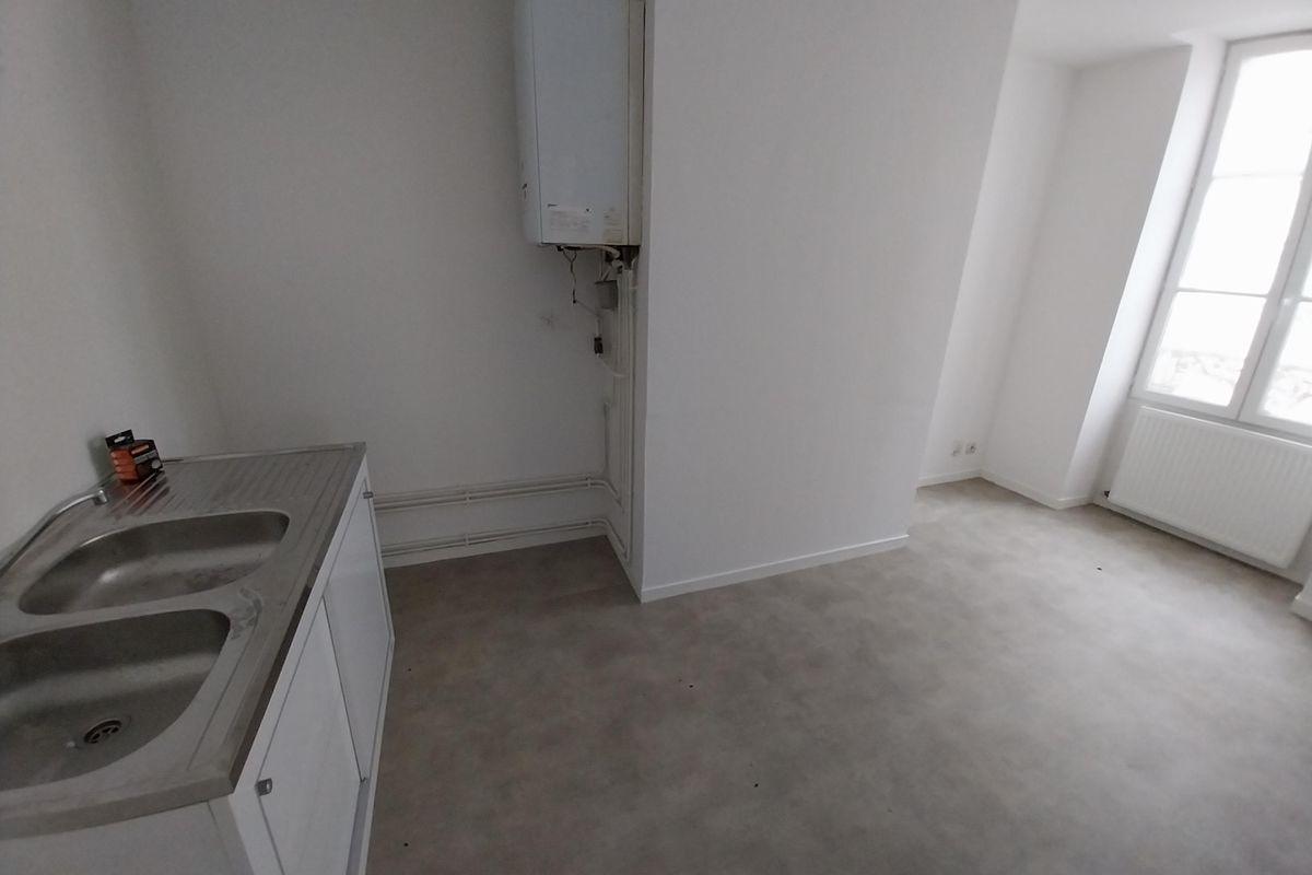 APPARTEMENT à Montargis 3