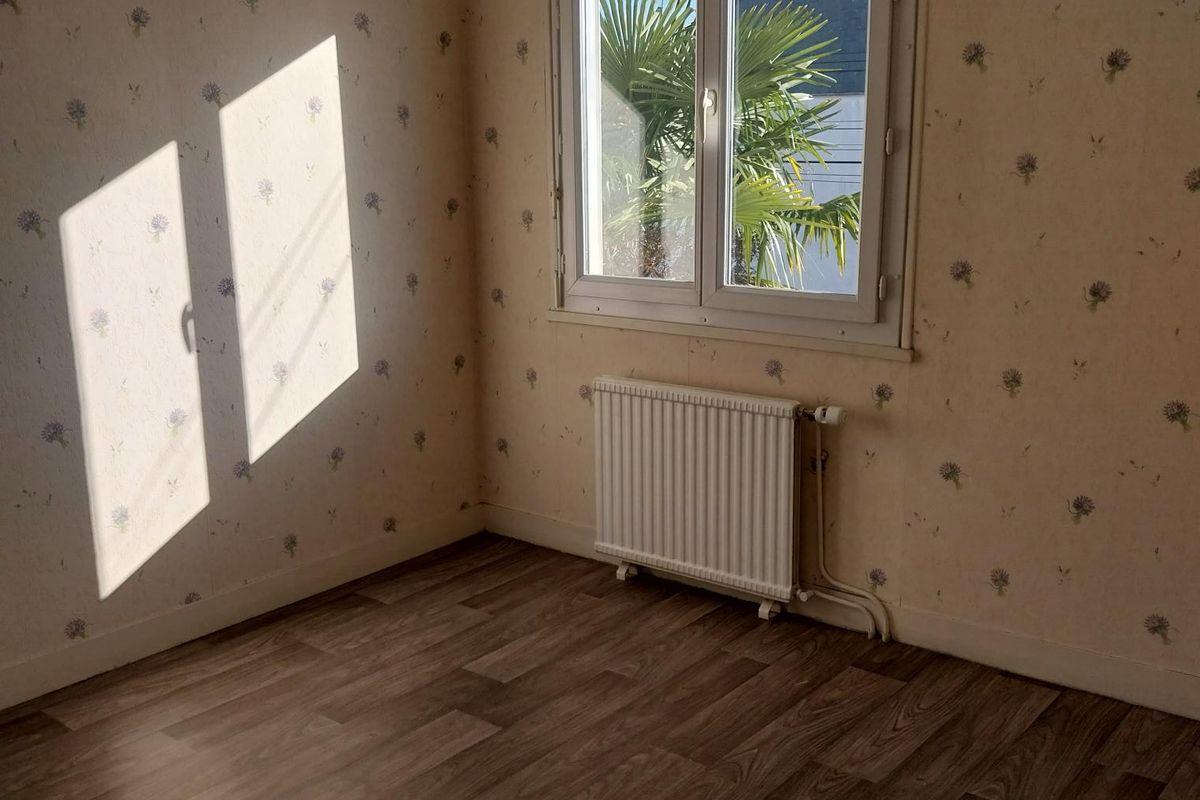 Maison à Saint Jean De La Ruelle 9