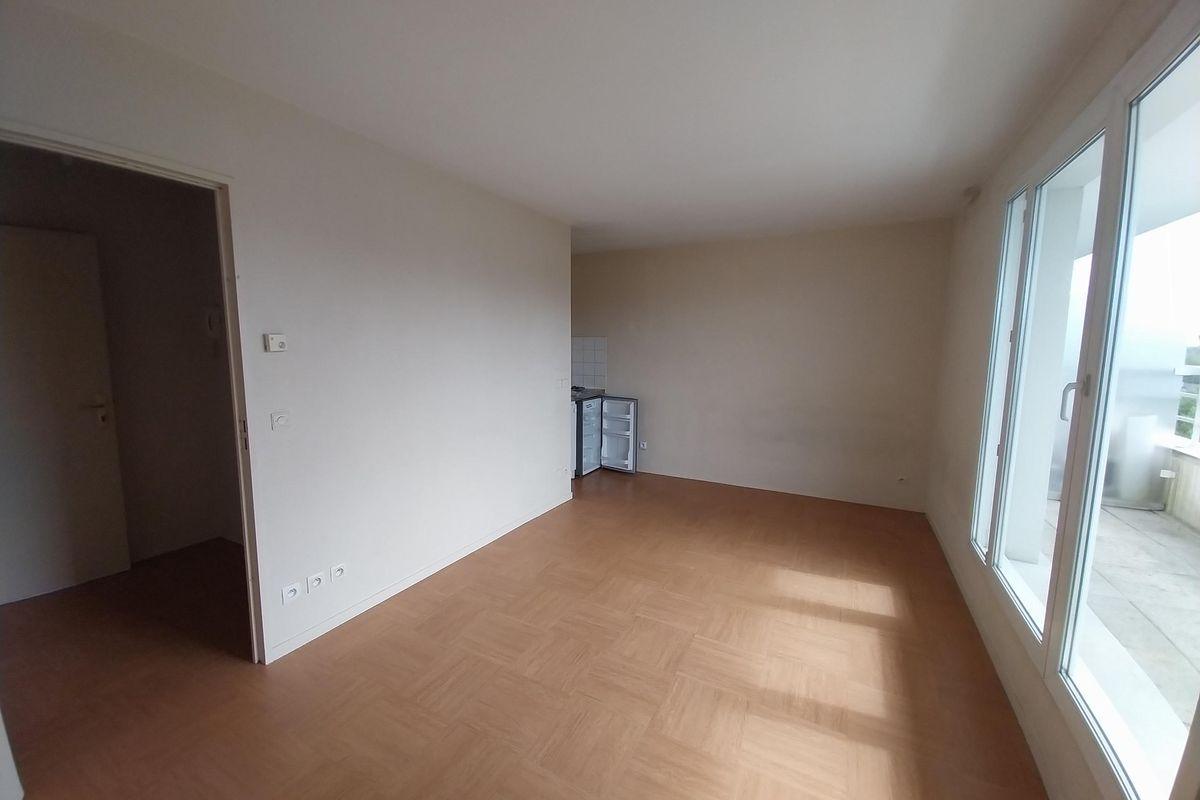 APPARTEMENT à Orleans 2