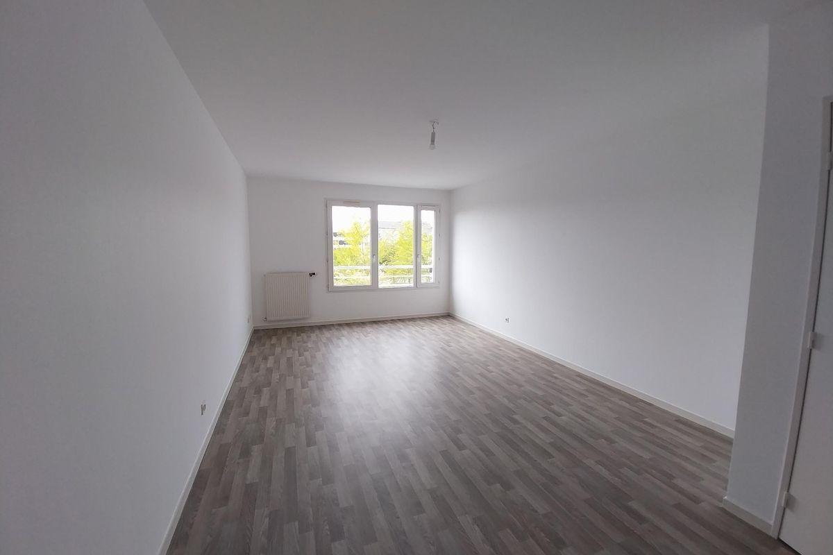 APPARTEMENT à Orleans 4