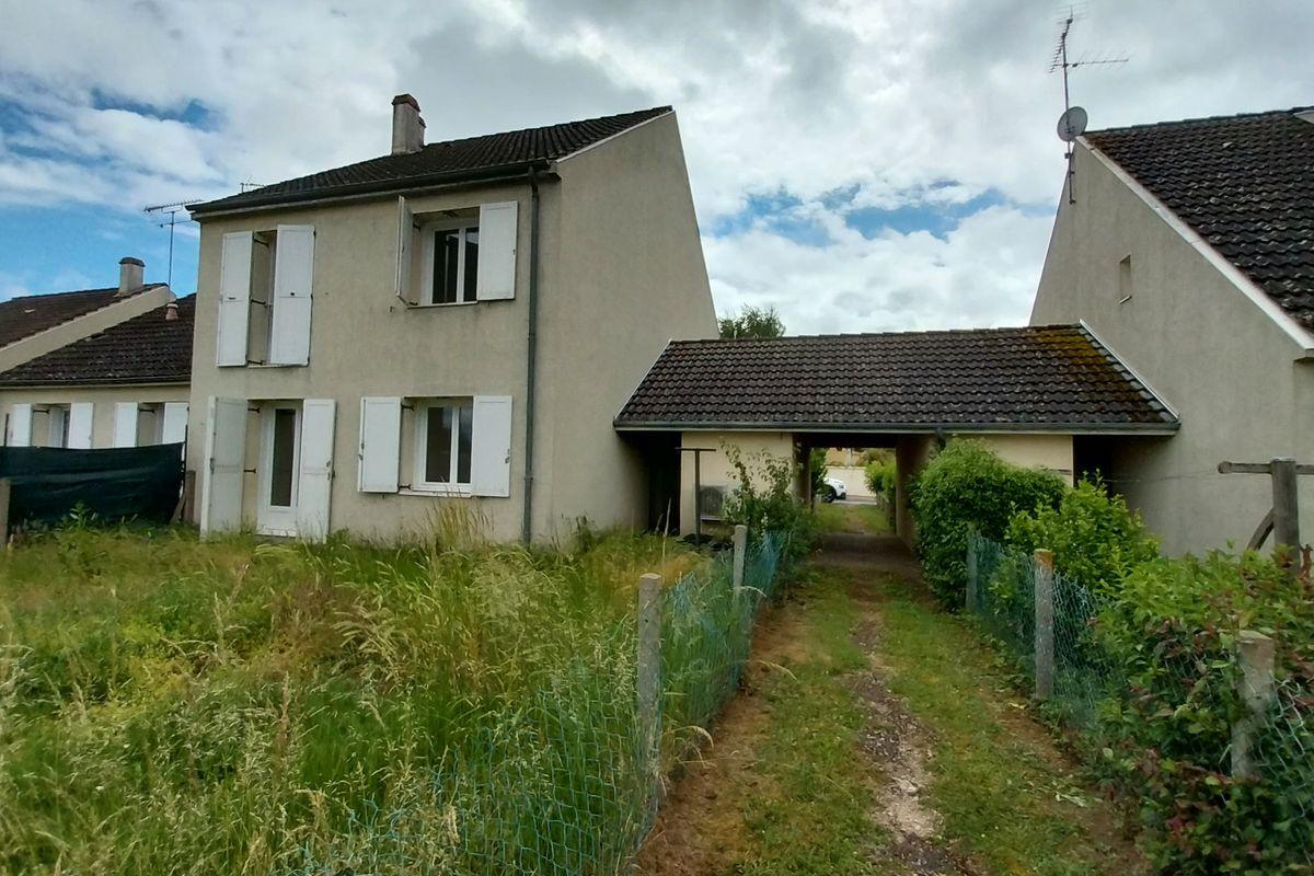 Maison à Chatillon Coligny 10
