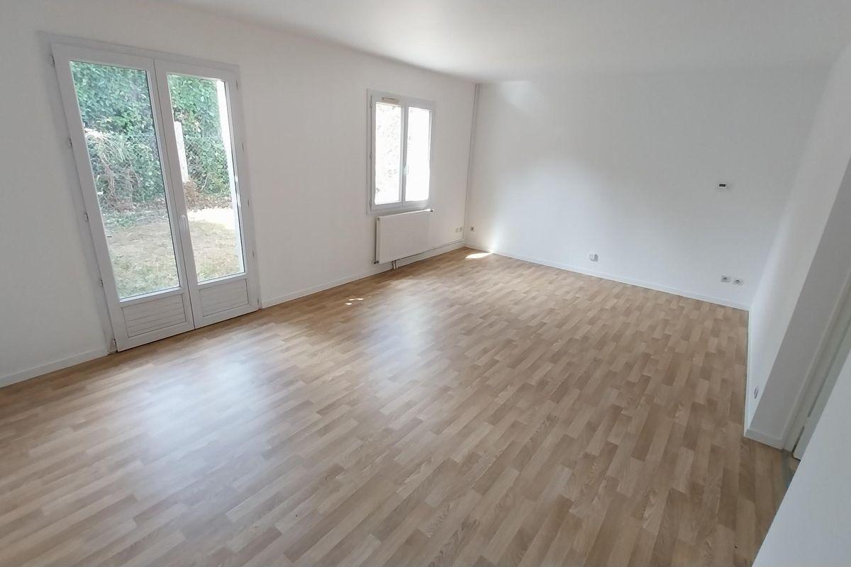 Maison à Le Malesherbois 4