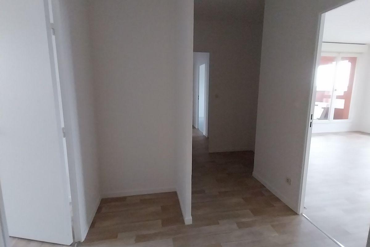 APPARTEMENT à Saint Jean De Braye 6