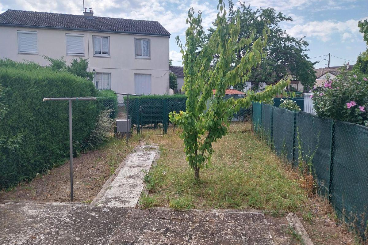 Propriété à Meung Sur Loire 3