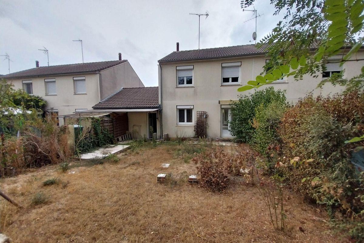 Maison à Fleury Les Aubrais 6