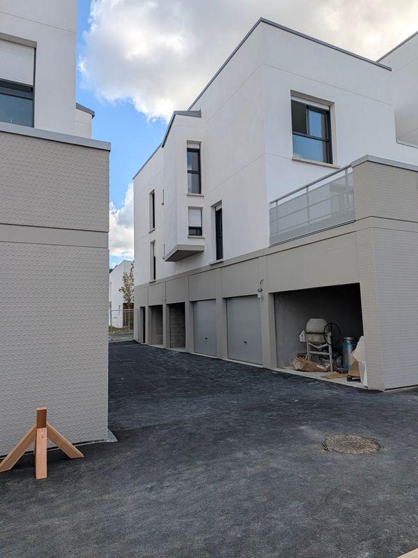 APPARTEMENT à Chambray Les Tours 2
